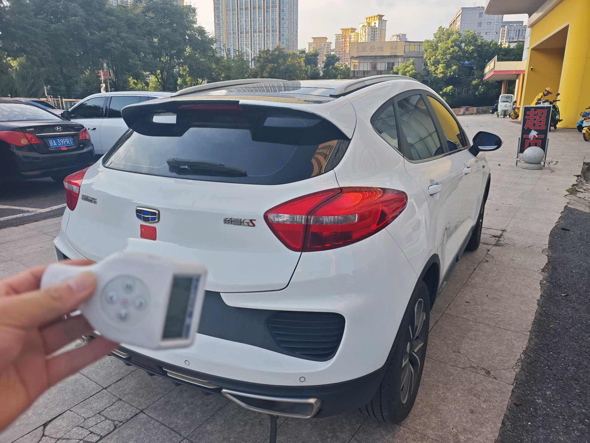 GEELY Emgrand GS 2018 #2 GEELY Emgrand GS 2018 car image #2
