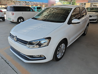 Volkswagen Polo 2017 car image 