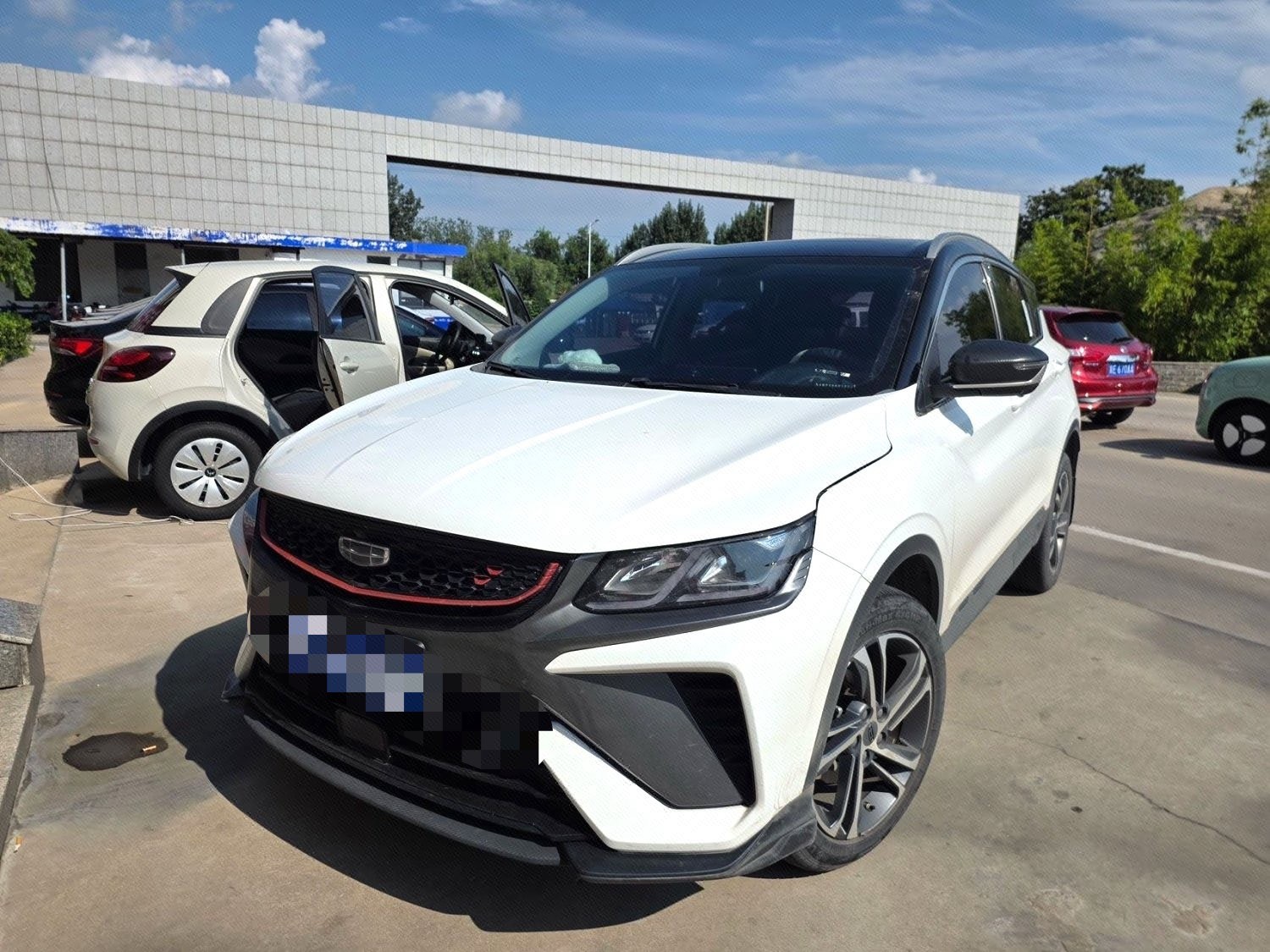 GEELY Coolray 2022 GEELY Coolray 2022 car image