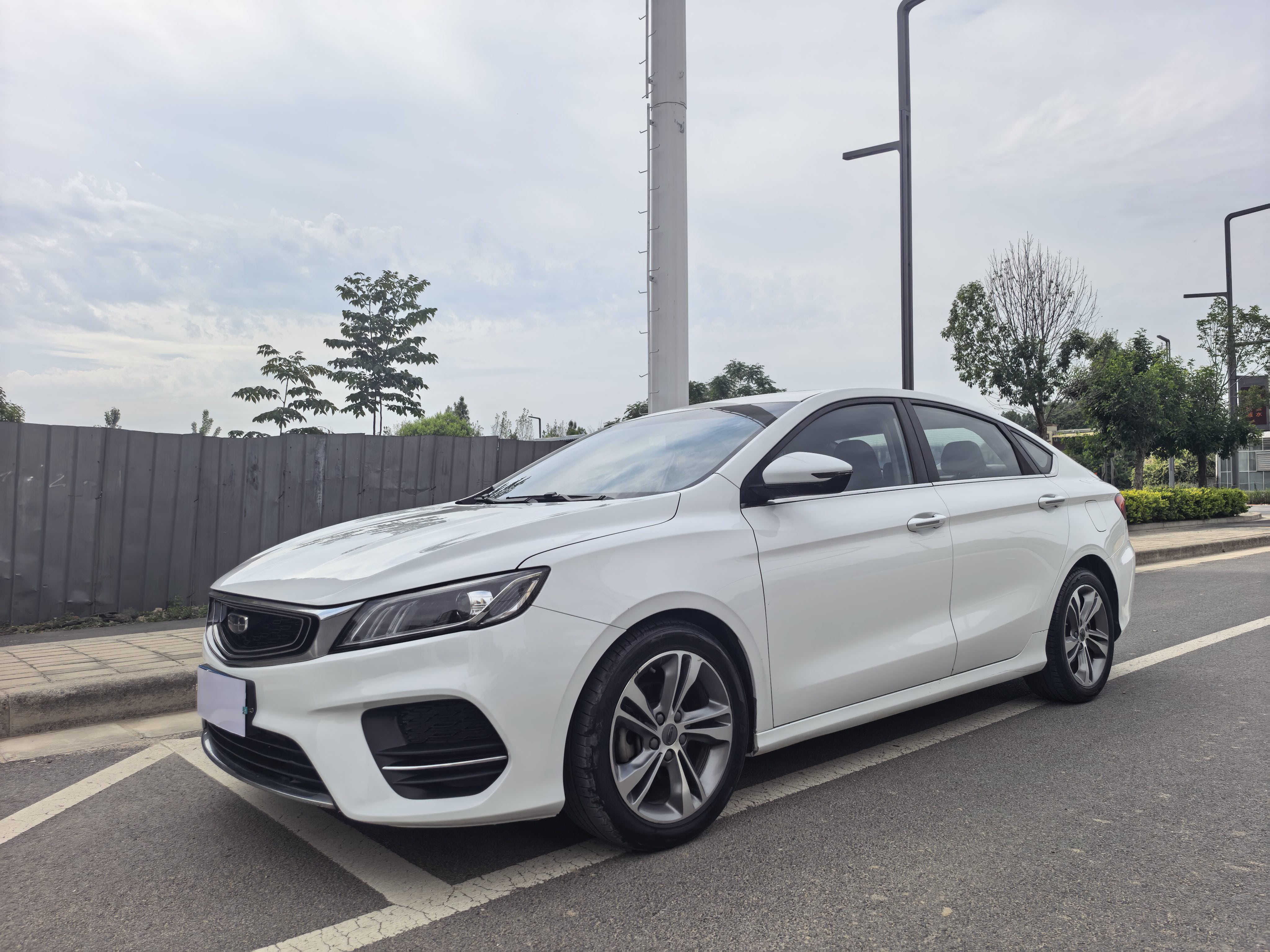 GEELY Binray 2020 GEELY Binray 2020 car image