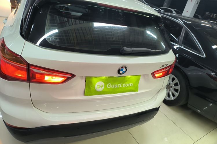 BMW X1 2017 #6 BMW X1 2017 car image #6