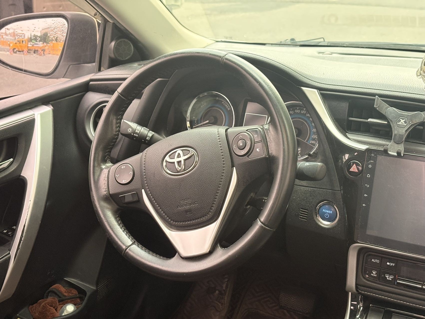 Toyota Corolla 2018 #13 Toyota Corolla 2018 car image #13