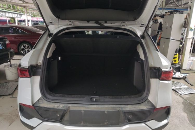 BYD Yuan Plus 2022 immagine di auto #19