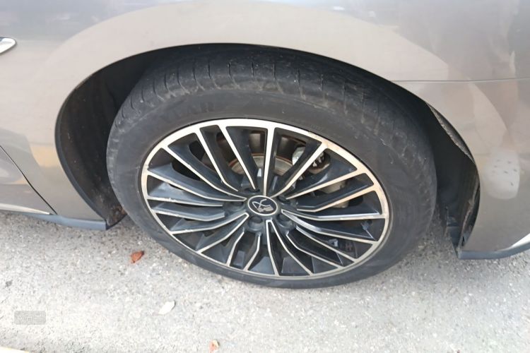 BYD Han 2021 car image #9