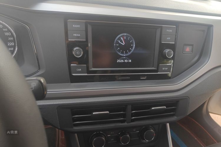 Volkswagen Polo 2019 car image #15