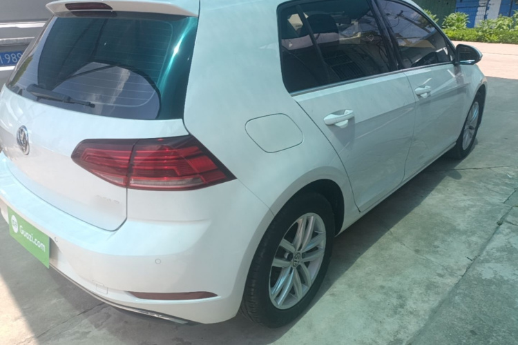 Volkswagen Golf 2018 #8 Volkswagen Golf 2018 car image #8