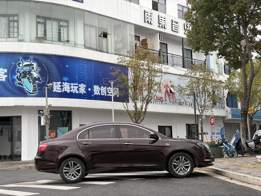 GEELY Emgrand 2017 #8 GEELY Emgrand 2017 car image #8