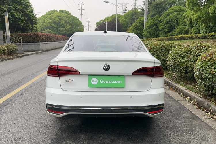 Volkswagen Bora 2023 car image #4