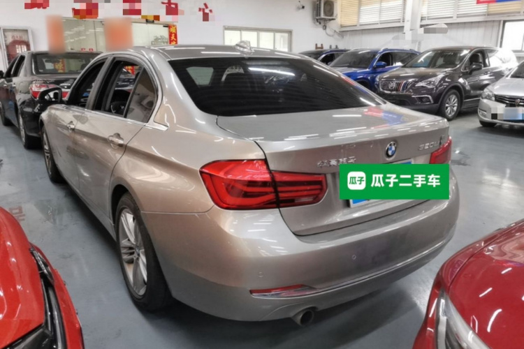 BMW 3 Series 2017 #5 BMW 3 Series 2017 car image #5