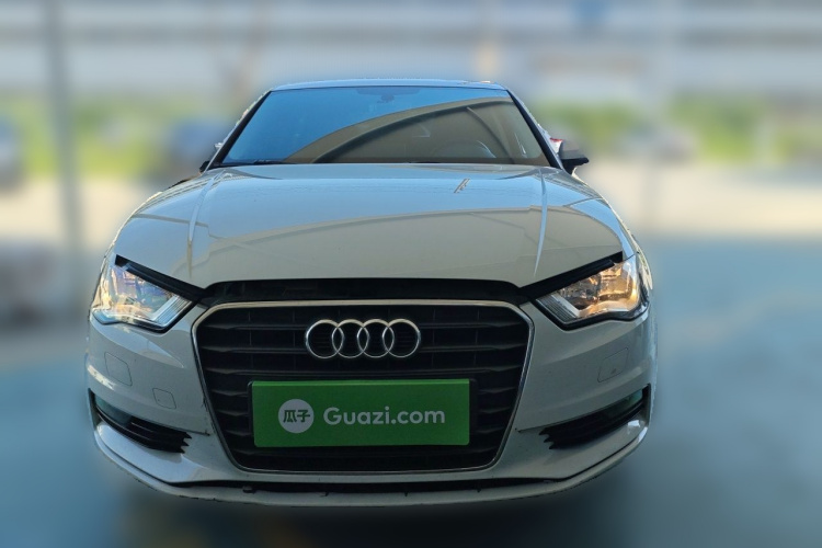 Audi A3 2017 car image #3