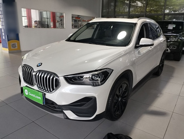 BMW X1 2021 BMW X1 2021 car image