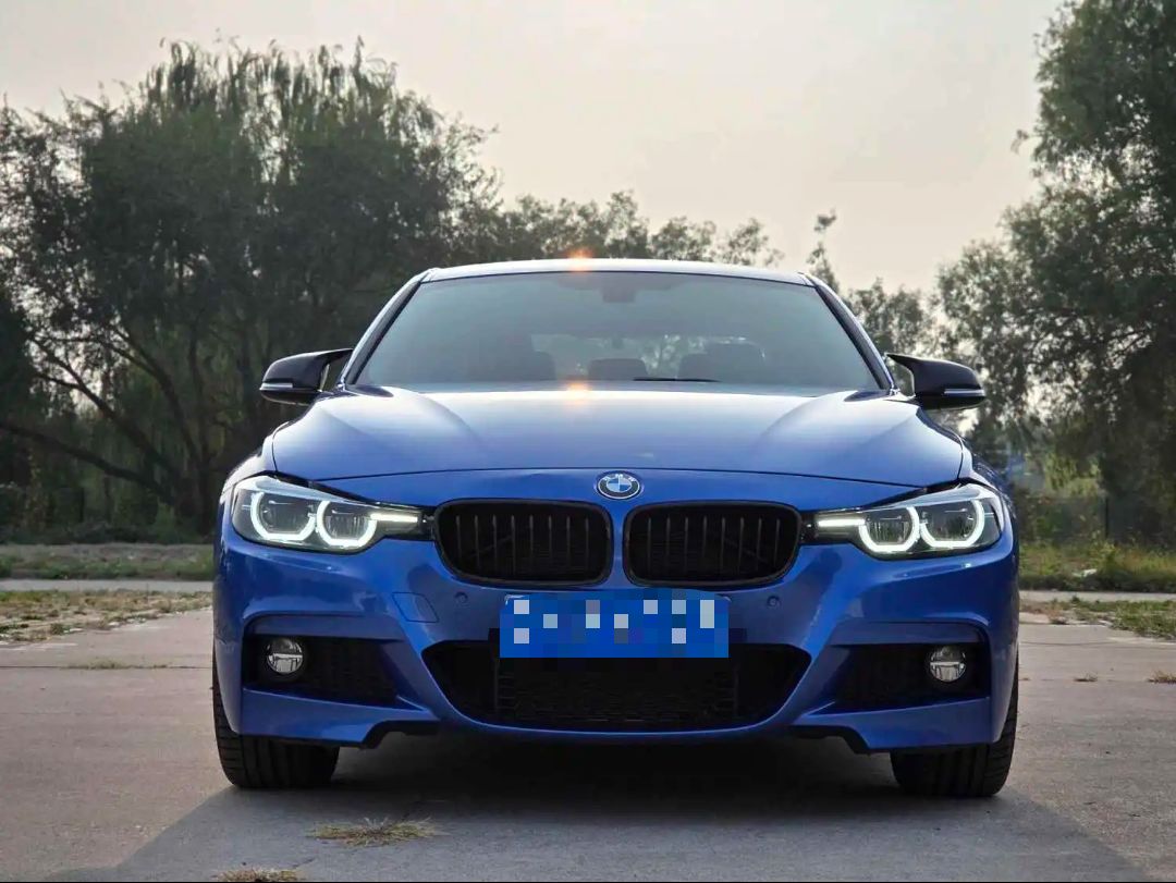 BMW 3 Series 2018 #2 BMW 3 Series 2018 car image #2