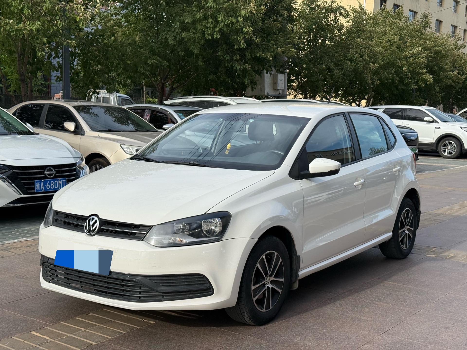 Volkswagen Polo 2017 car image 