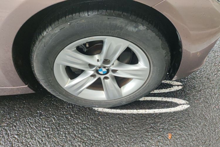 BMW 3 Series 2016 car image #9