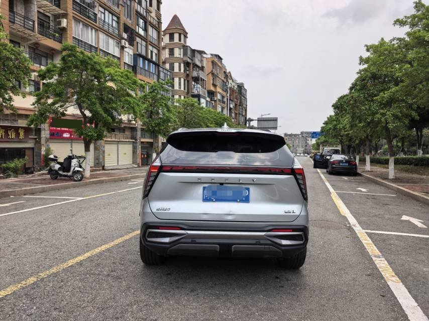 GEELY Boyue L 2023 car image #9