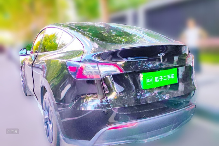 Tesla Model Y 2022 immagine di auto #5