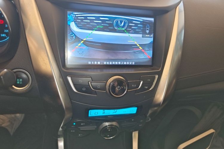 BYD Yuan 2016 #17 BYD Yuan 2016 car image #17