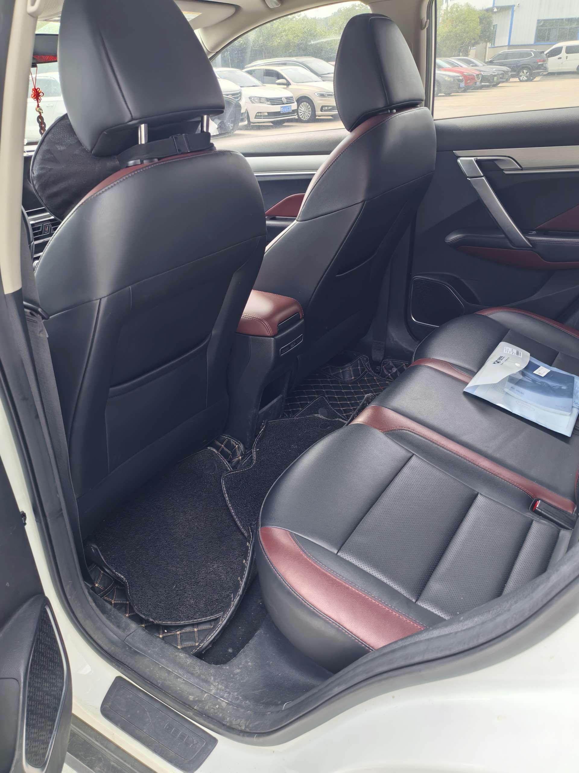 GEELY Coolray 2021 imagem de carro #8