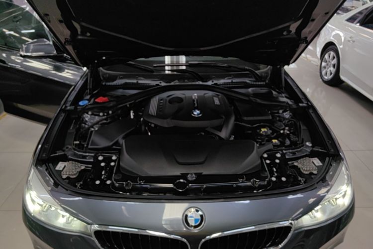 BMW 3 Series GT 2020 #20 BMW 3 Series GT 2020 car image #20