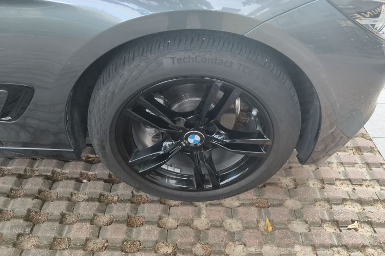 BMW 3 Series GT 2020 #9 BMW 3 Series GT 2020 car image #9