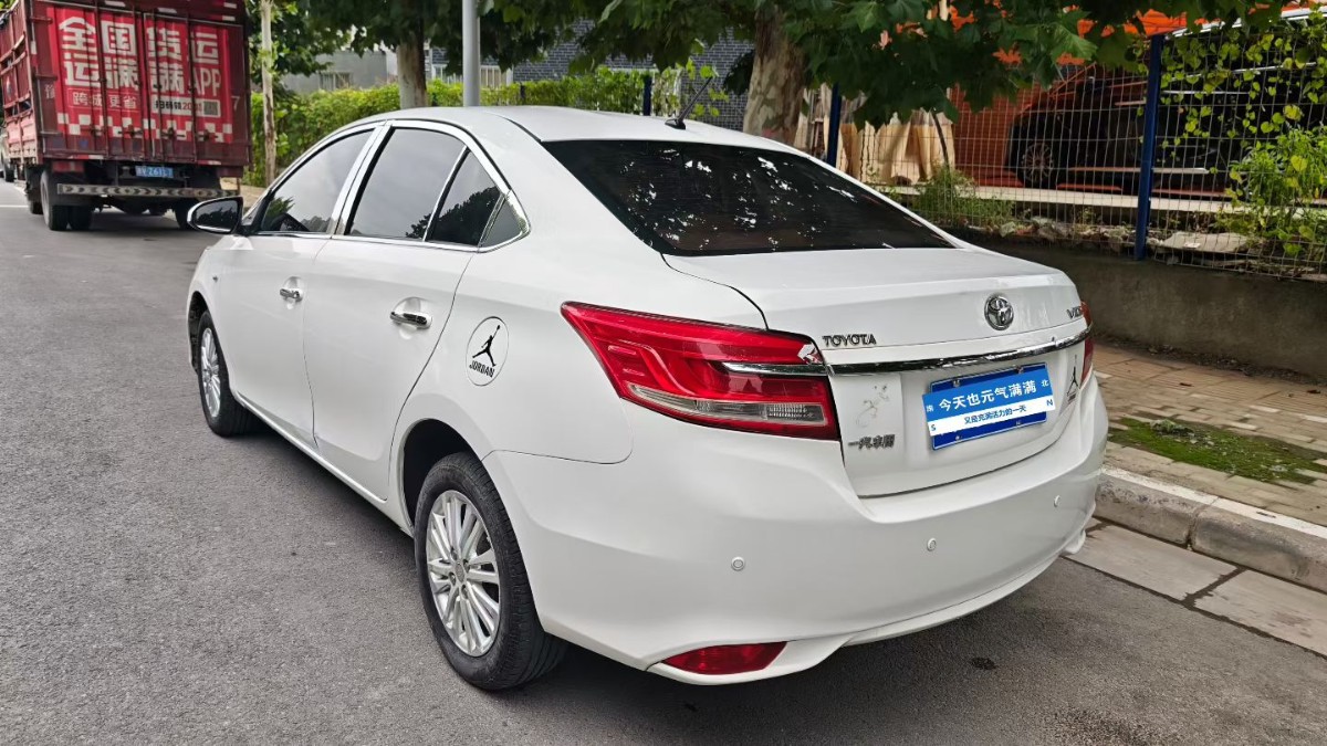 Toyota Vios 2017 immagine di auto #9