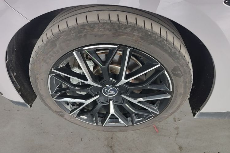 BYD Han 2024 #4 BYD Han 2024 изображение автомобиля #4