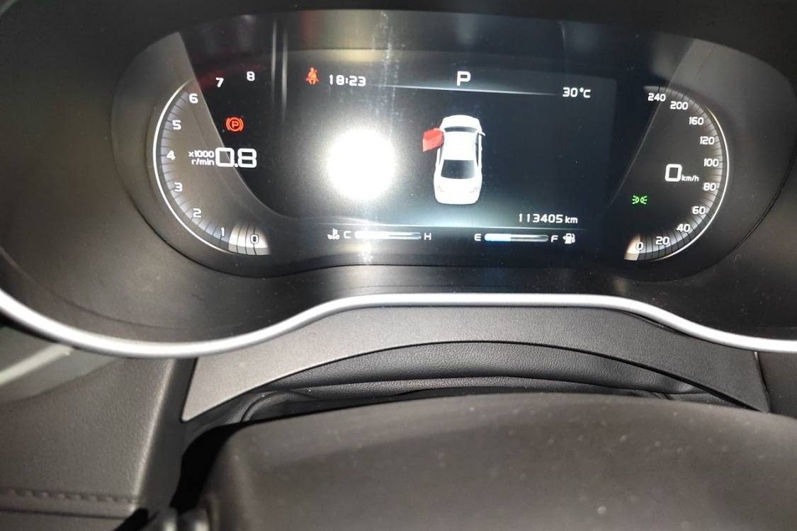 GEELY Emgrand 2018 #24 GEELY Emgrand 2018 car image #24