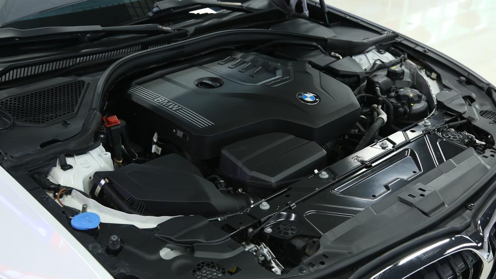 BMW 3 Series 2019 imagen de coche #5