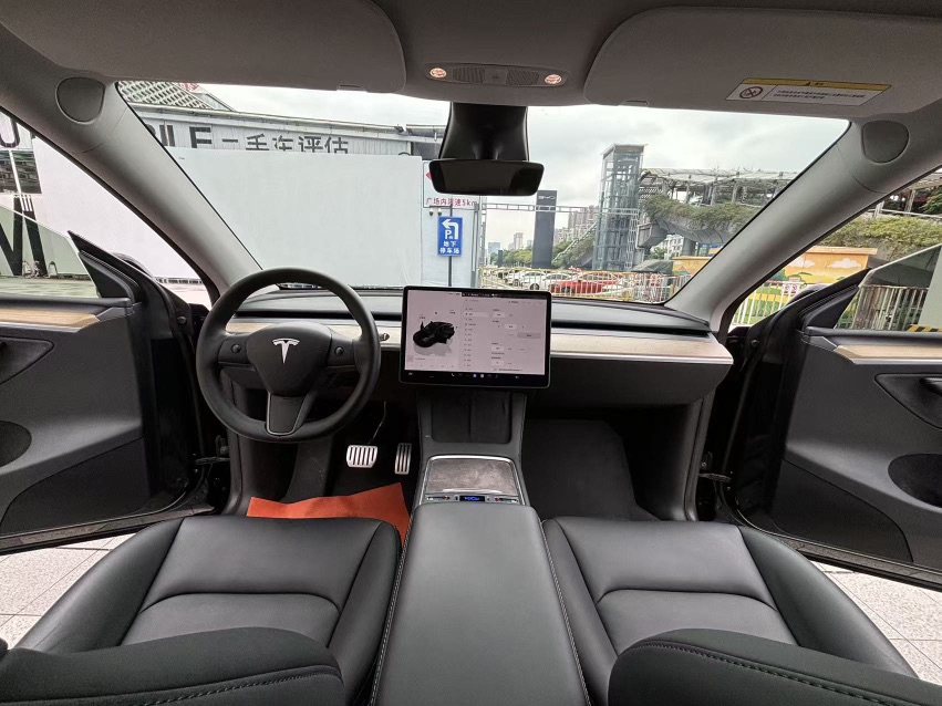 Tesla Model Y 2022 #9 Tesla Model Y 2022 immagine di auto #9