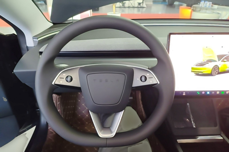 Tesla Model 3 2026 #11 Tesla Model 3 2026 car image #11