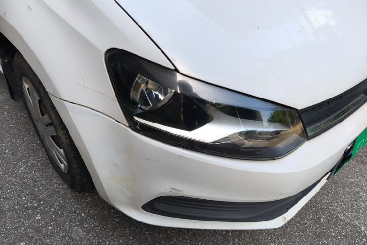 Volkswagen Polo 2017 car image #4
