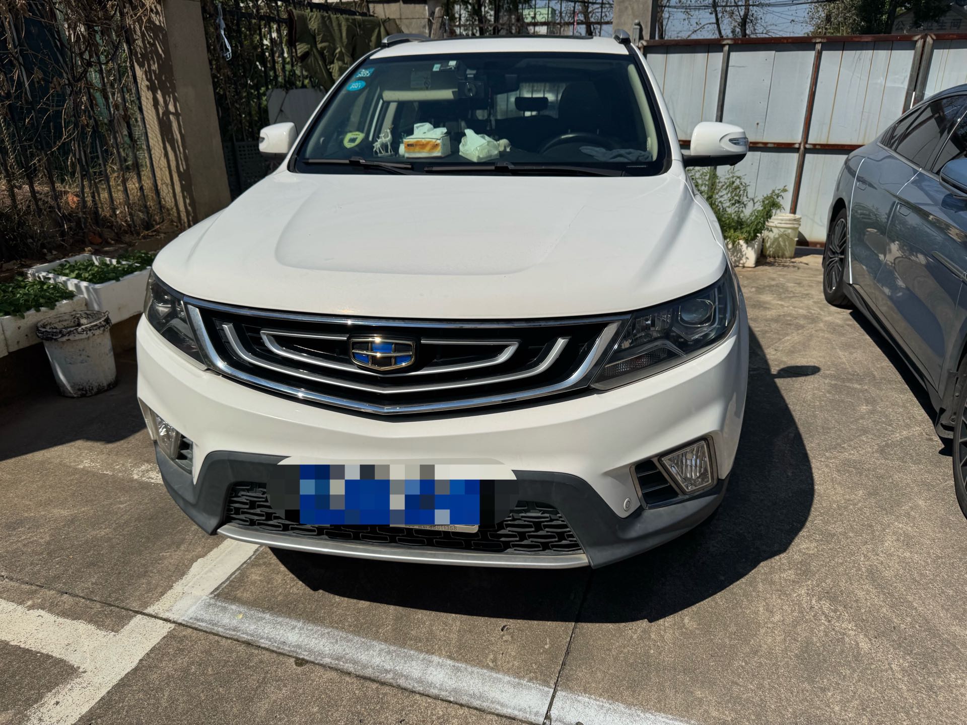 GEELY Vision X6 2018 car image #2