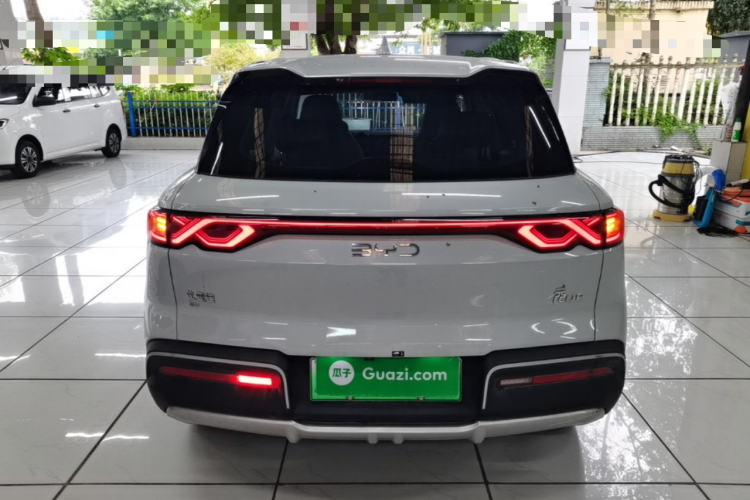 BYD YuanUP 2025 #6 BYD YuanUP 2025 car image #6