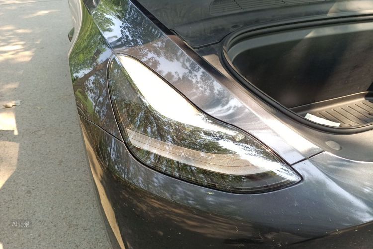 Tesla Model Y 2024 #8 Tesla Model Y 2024 car image #8