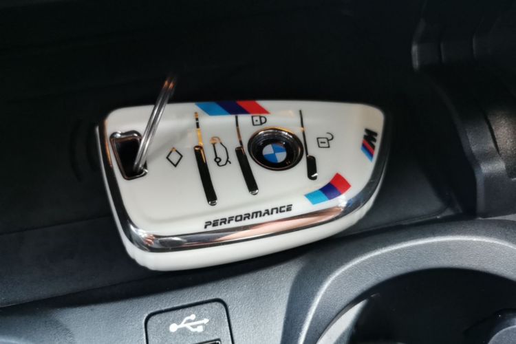 BMW 3 Series 2021 #9 BMW 3 Series 2021 car image #9