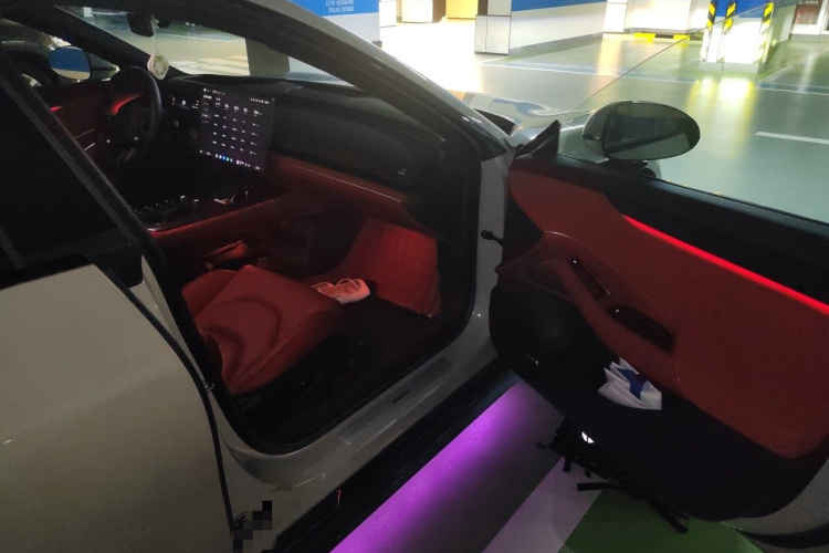 MI SU7 2024 car image #27