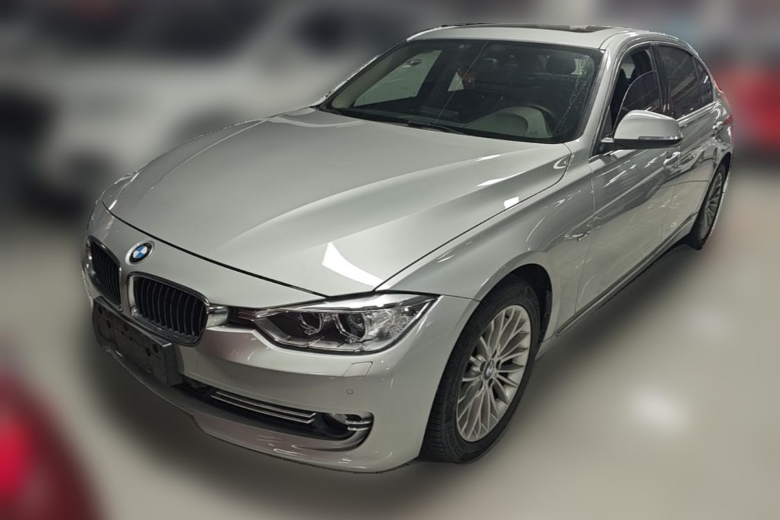 BMW 3 Series 2013 car image 