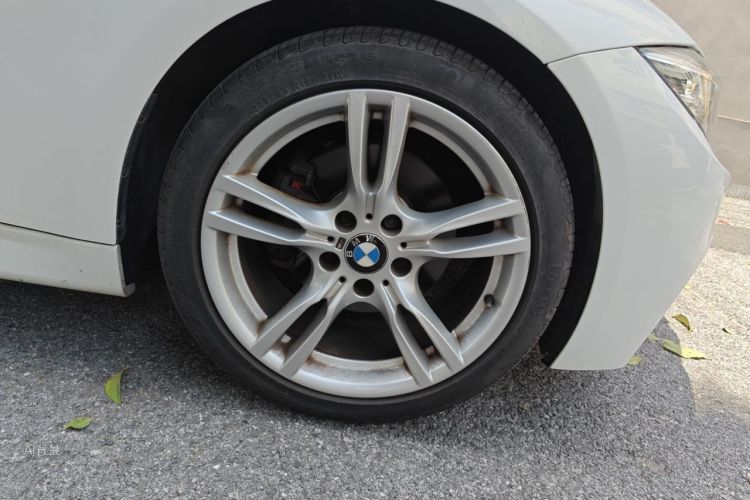 BMW 3 Series 2017 #9 BMW 3 Series 2017 car image #9