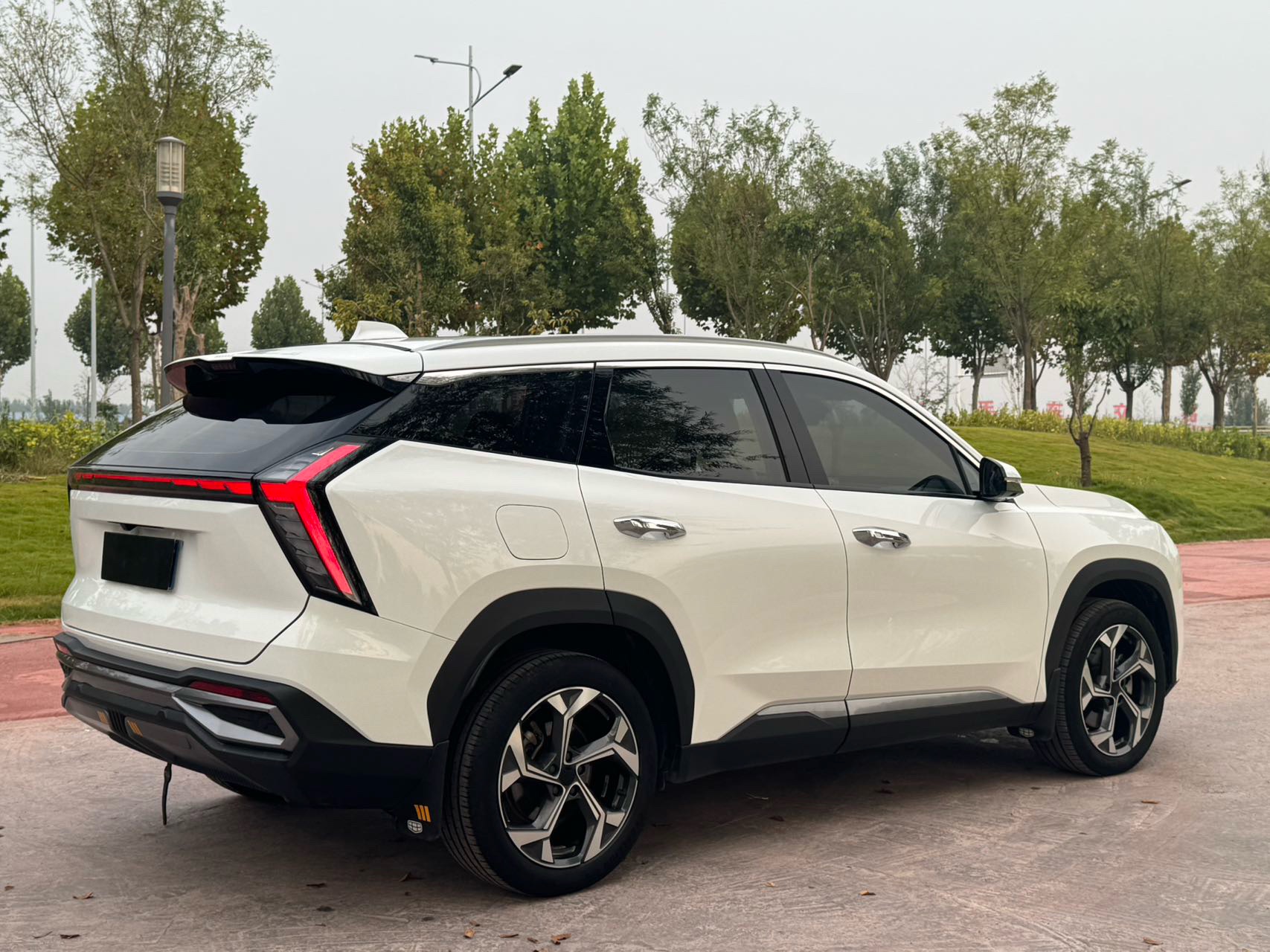 GEELY Boyue L 2023 #4 GEELY Boyue L 2023 immagine di auto #4
