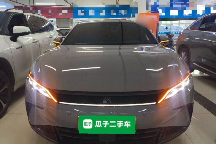 BYD Han 2024 immagine di auto #3