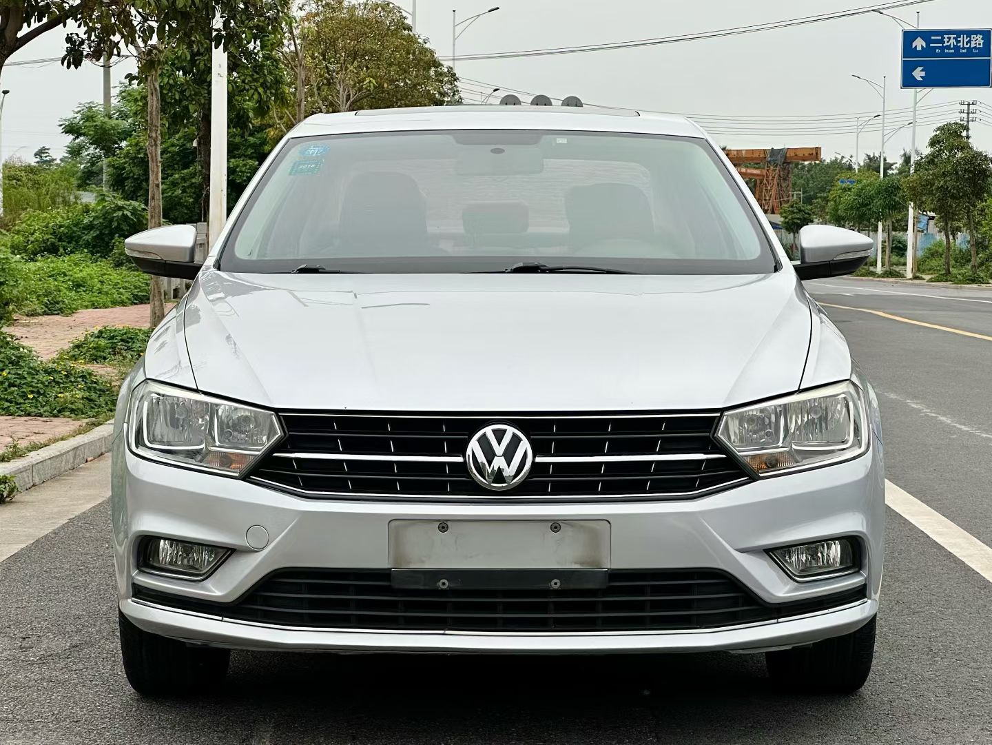 Volkswagen Bora 2016 car image #6