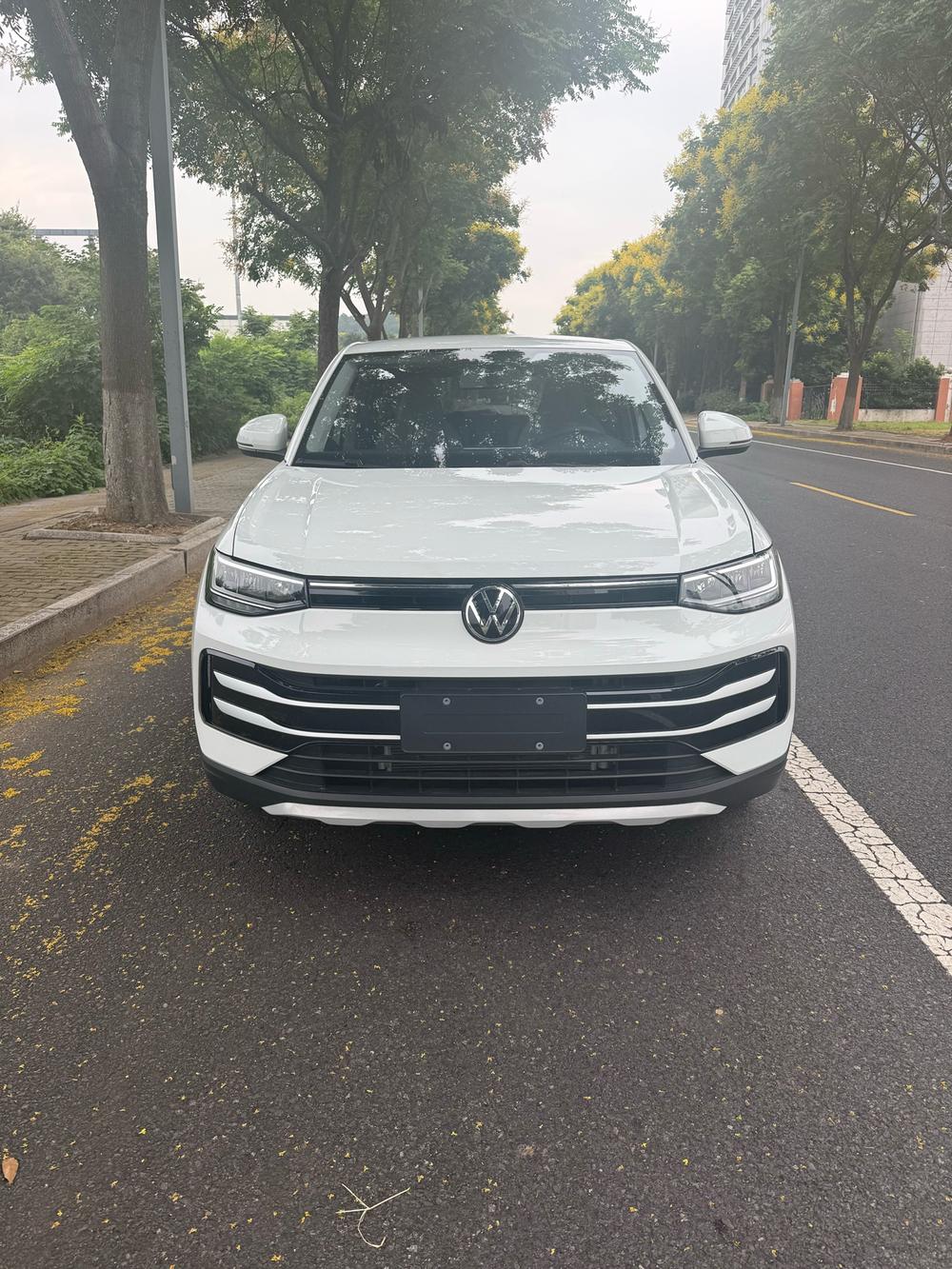 Volkswagen Tharu 2025 #2 Volkswagen Tharu 2025 car image #2