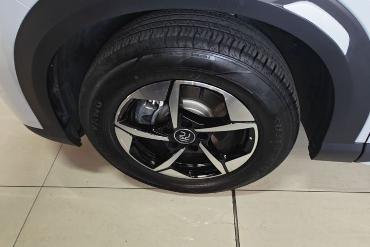 BYD YuanUP 2024 #9 BYD YuanUP 2024 car image #9