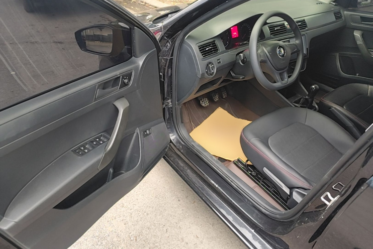 Volkswagen Santana 2018 #12 Volkswagen Santana 2018 car image #12