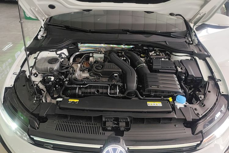 Volkswagen Golf 2024 #20 Volkswagen Golf 2024 car image #20