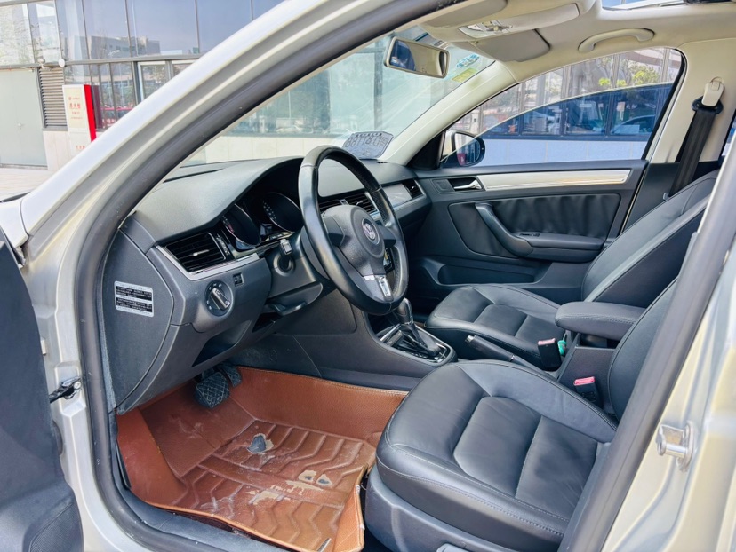Volkswagen Bora 2014 #4 Volkswagen Bora 2014 imagen de coche #4