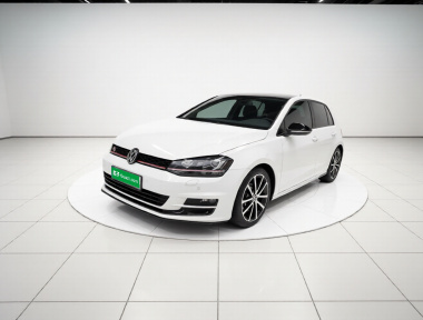 Volkswagen Golf 2015 car image 