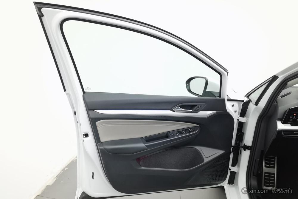 Volkswagen Golf 2024 #21 Volkswagen Golf 2024 car image #21