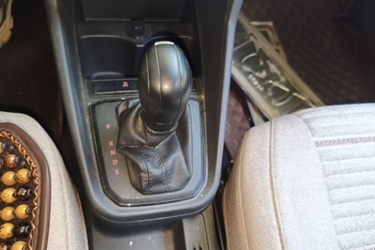 Volkswagen Santana 2020 car image #18