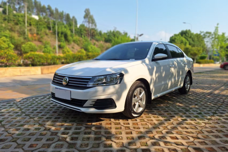 Volkswagen Lavida 2020 car image #2